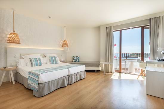 Leonardo Royal Hotel Ibiza Santa Eulalia - Family Zimmer