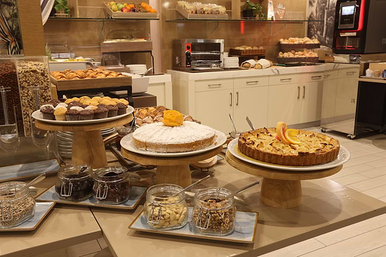 Leonardo Hotel Milan City Center - Frühstück