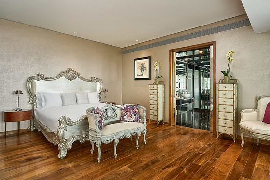 The g hotel - Linda Evangelista Suite