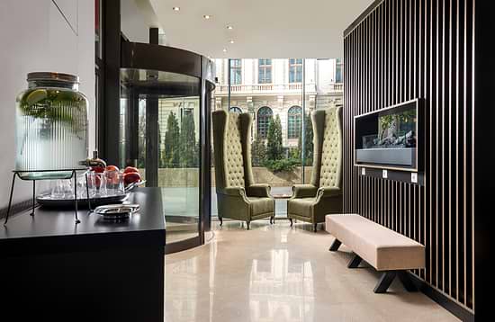 Leonardo Hotel Bucharest City Center - Лобби