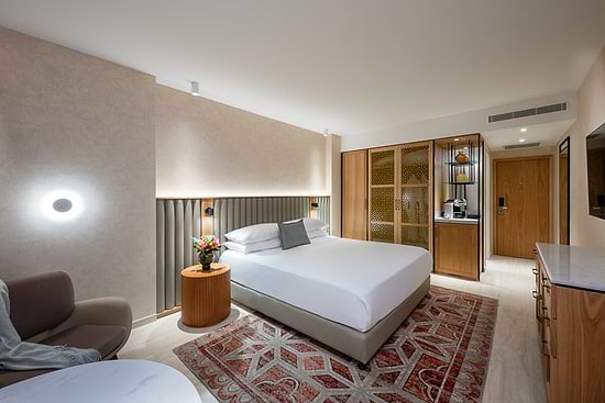 Leonardo Plaza Hotel Jerusalem - Renovated Deluxe Old City Room