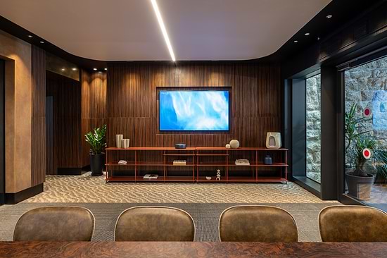 master Bat Yam - Lobby
