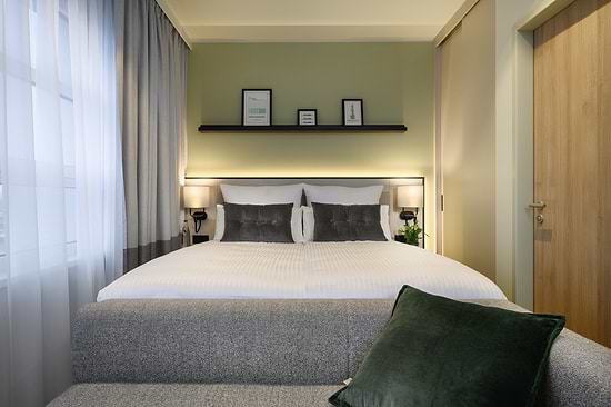 Family Apartment - Bed