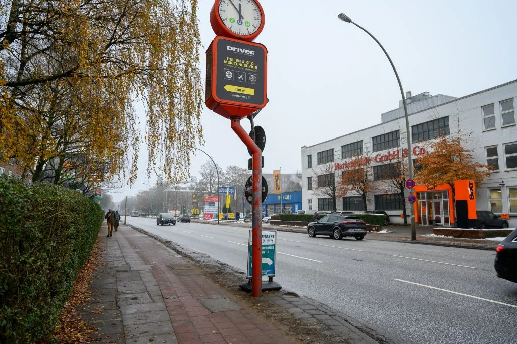 master Altona - Nieghborhood