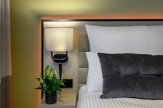 Studio - Bed