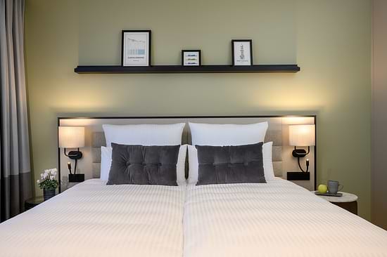Studio - Bed
