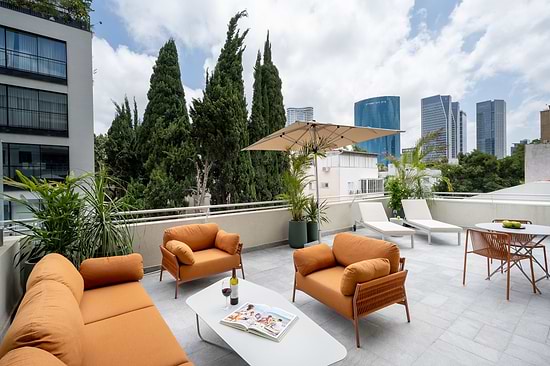 One Bedroom with Large Terrace and Sofa Bed - Terrace