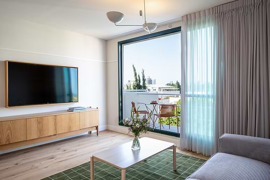 One Bedroom with Balcony - Sitting area