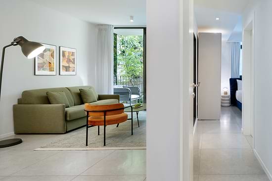 Two Bedroom Apartment with Balcony - Sitting Area