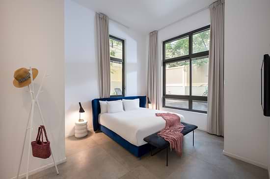 master Shenkin - Bedroom