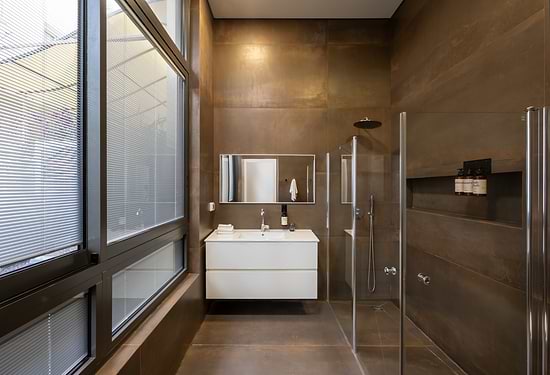 master Shenkin - Bathroom