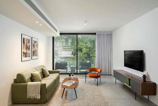 One Bedroom Apartment with Balcony - Sitting area