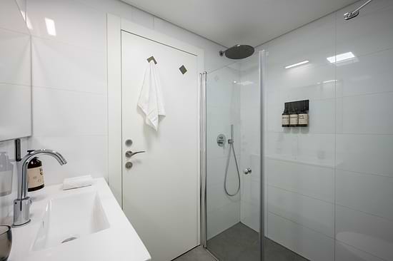 One Bedroom Apartment - Bathroom