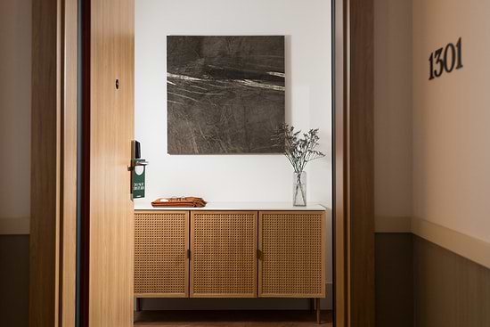 One Bedroom Apartment