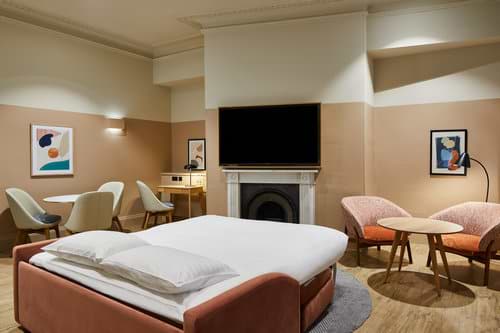 One Bedroom Open Plan - Sofa Bed