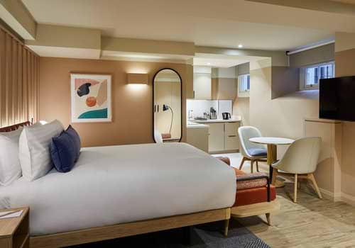 Lower Ground Studio - Bed