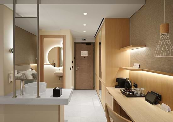 MERAVIA Leonardo Limited Edition - Deluxe Double Partial Sea View