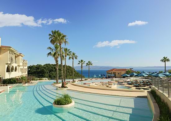 MERAVIA Leonardo Limited Edition - Deluxe Double Swim Up Room