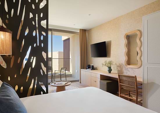 NALU Latchi - Leonardo Limited Edition - Junior Suite Garden View