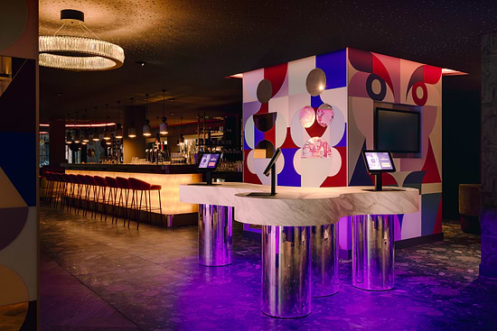 NYX Hotel Amsterdam Rembrandt Square — مكتب تسجيل الوصول