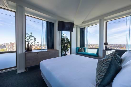 Leonardo Hotel Amsterdam Rembrandtpark - Номер Делюкс с 1 кроватью размера «queen-size» и угловым видом