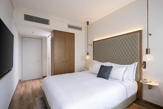 Nucha Hotel - Executive Room with Garden View and Balcony