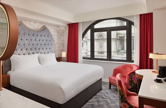NYX Hotel Dublin Christchurch - Deluxe Star with King Bed