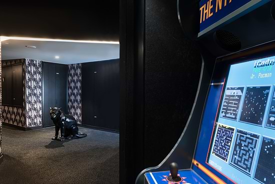 NYX Hotel Tel Aviv By Fattal - Rretro Arcade Games
