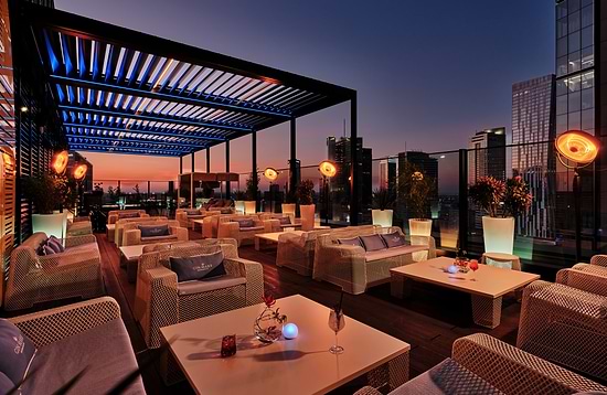 NYX Hotel Warsaw - Bar sur le toit