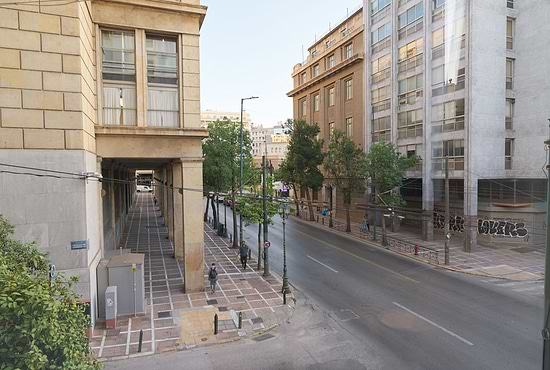 NYX Esperia Palace Hotel Athens by Leonardo Hotels - Deluxe Space Triple Room