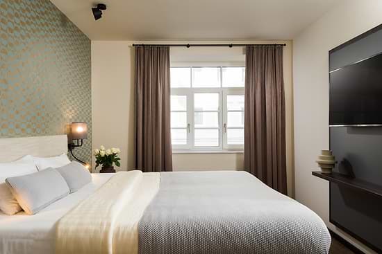 One Bedroom Apartment - Bed