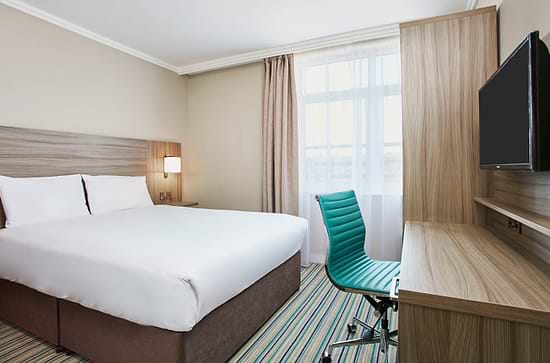 Jurys Inn Oxford - Camera Standard