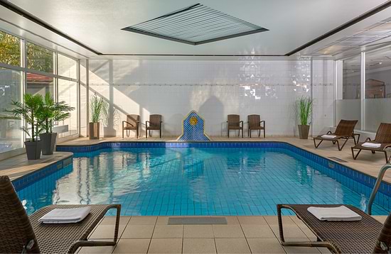 Leonardo Hotel Düsseldorf Airport - Ratingen - Schwimmbad