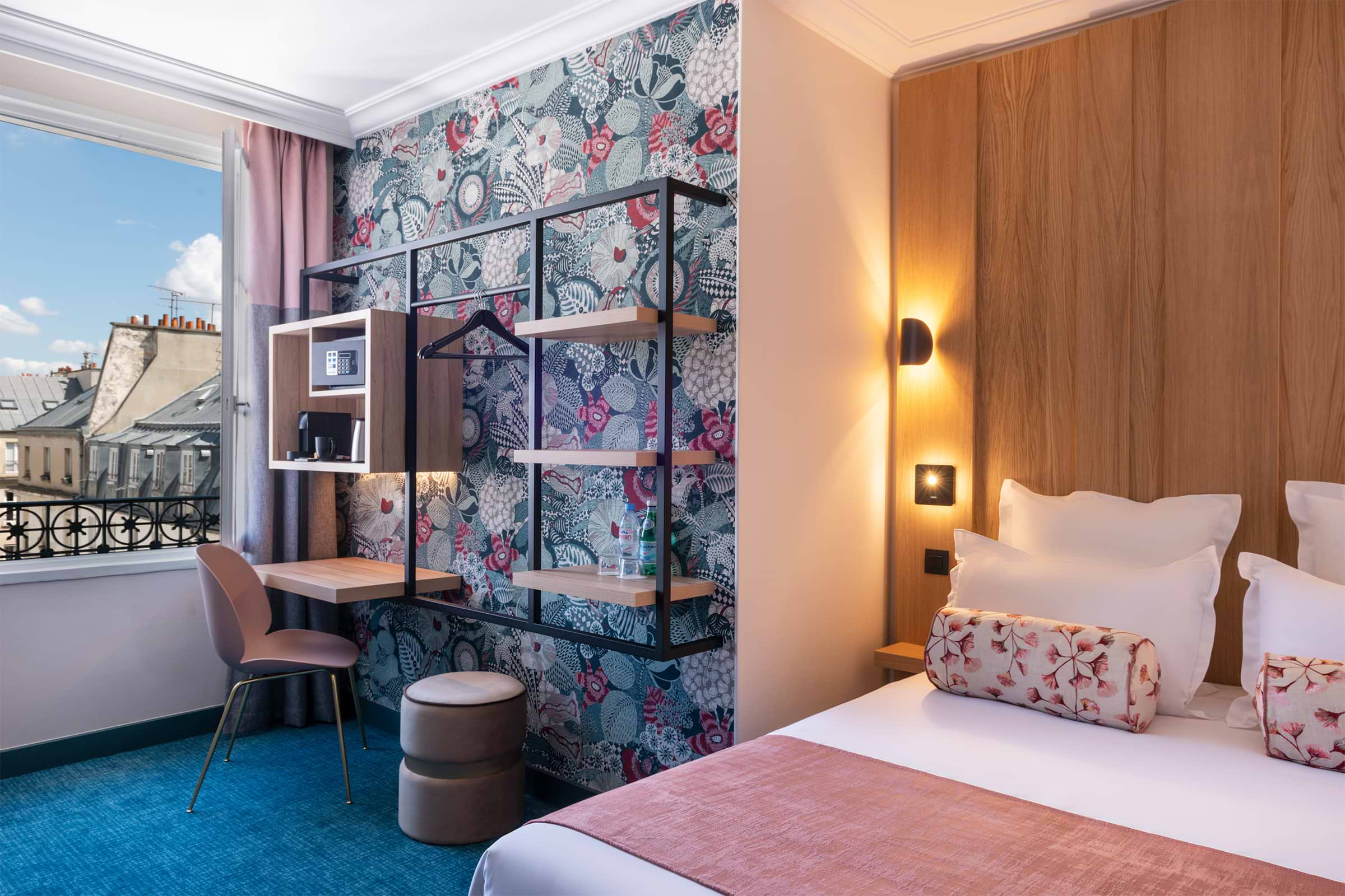 Superior Room in Leonardo Hotel Paris Opera