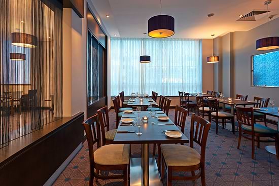 Leonardo Hotel Plymouth - Restauracja