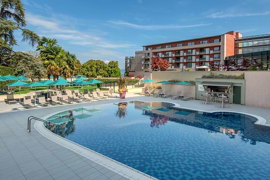Hotel Évian-les-Bains by Leonardo Hotels - Pool