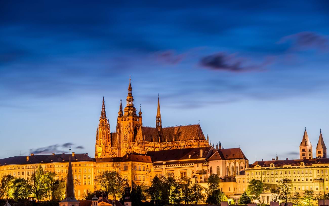 spend valentines day in prague