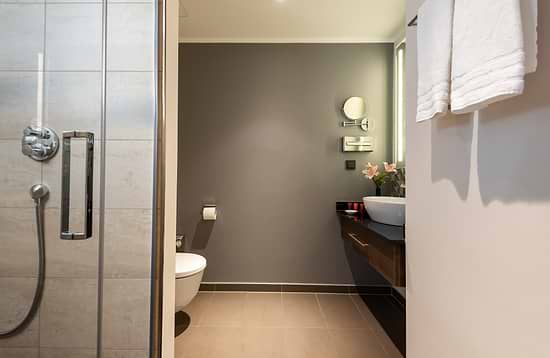 Leonardo Hotel Bad Kreuznach - Bathroom Superior Room