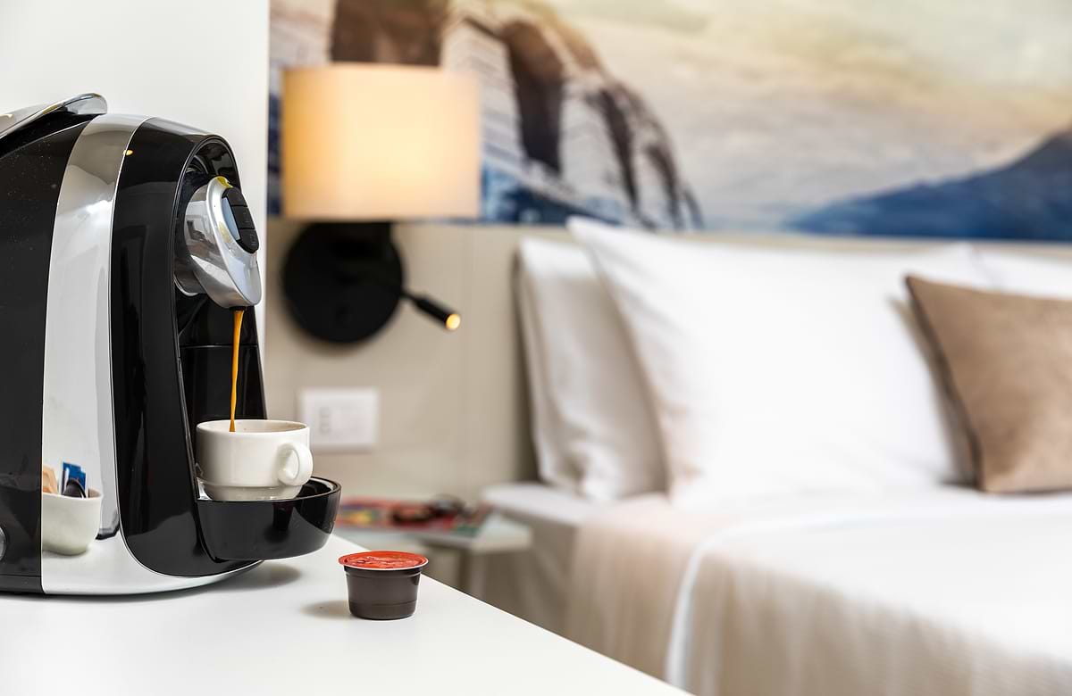 Leonardo Hotel Verona - Camera degli ospiti - Macchina per l'espresso