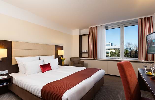Leonardo Hotel Munich Arabellapark - Deluxe Zimmer