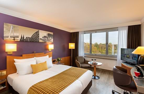 Leonardo Royal Hotel Köln Am Stadtwald - Deluxe Room