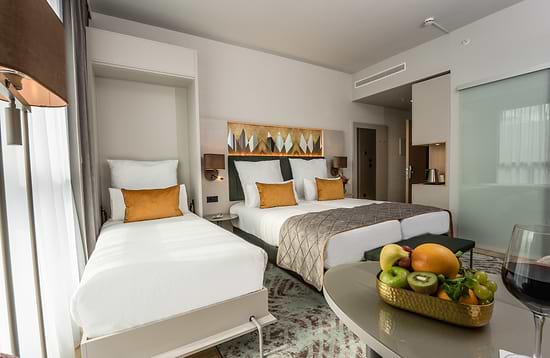 Leonardo Royal Hotel Barcelona Fira - Номер Deluxe Triple