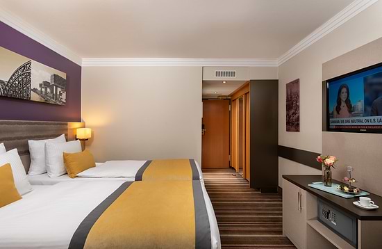 Leonardo Royal Hotel Köln Am Stadtwald - Deluxe Room