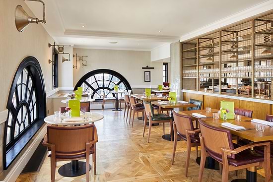 The Rex - Reign Restaurant