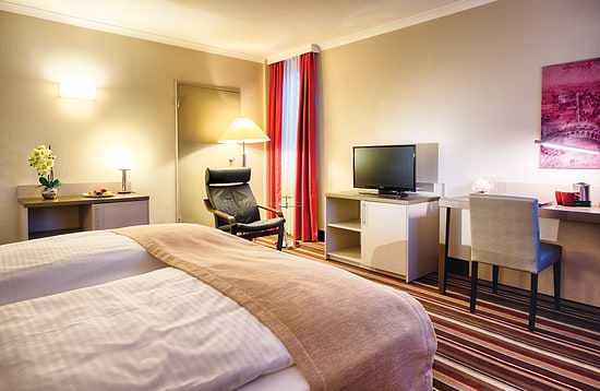 Leonardo Hotel Hamburg City Nord - Номер Люкс