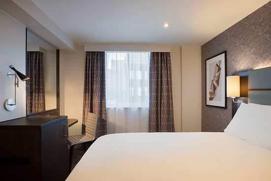 Leonardo Hotel Chester Bedroom