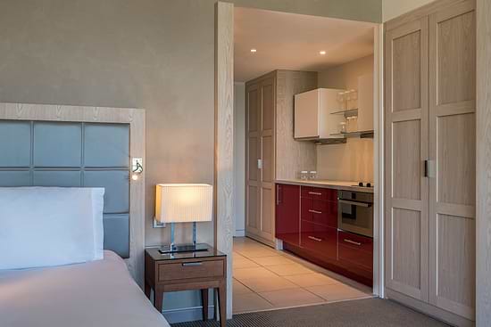فندق «إيفيان-لي-بان» في Leonardo Hotels - استوديو