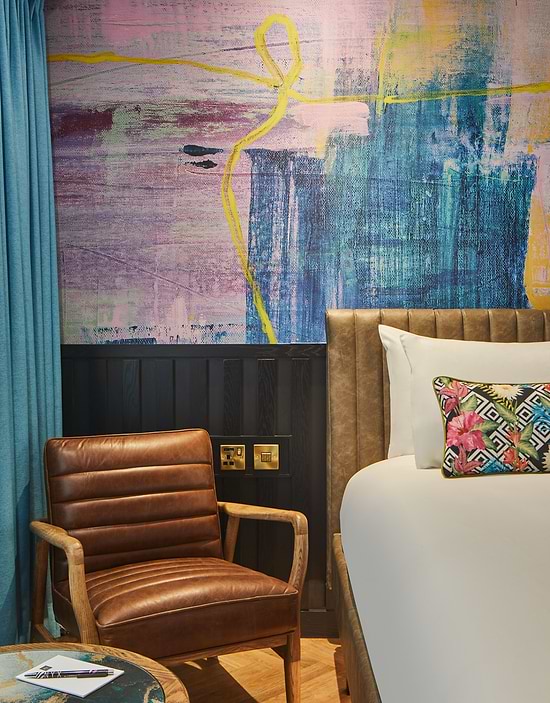 NYX Hotel Edinburgh - Superior Star with King Bed v3