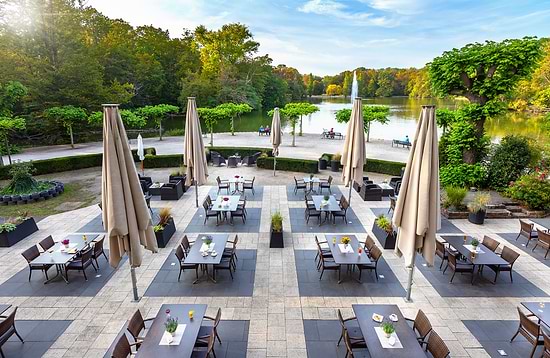 Leonardo Royal Hotel Köln Am Stadtwald - Terrace