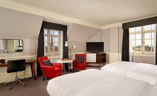 The Dilly Bedroom